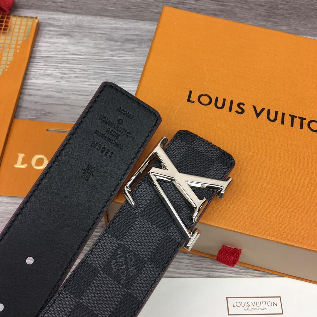 Louis Vuitton LV Initiales 40 mm Wendegürtel - EUR FASHION