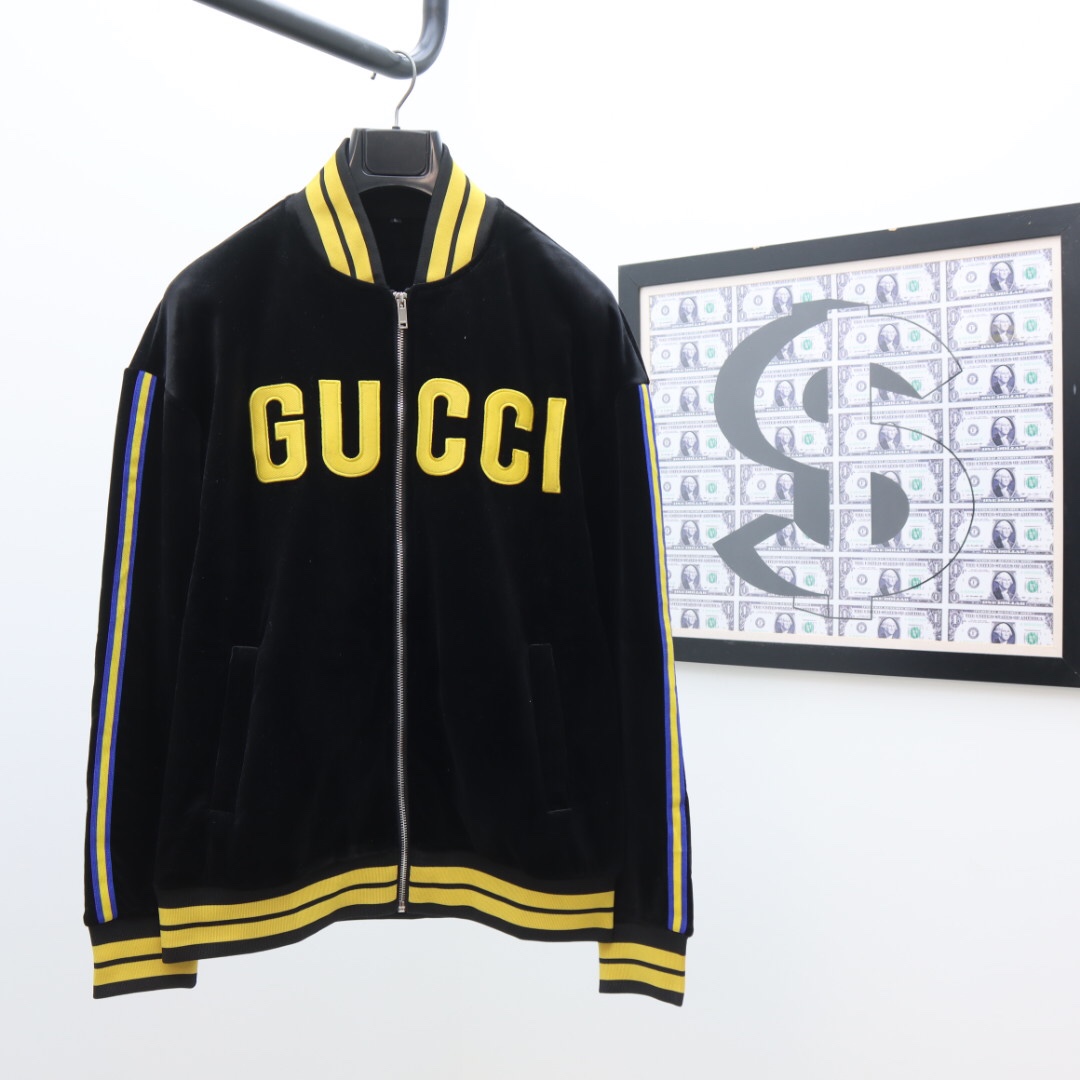 Gucci-Reißverschlussjacke und Jogginghose - EUR FASHION