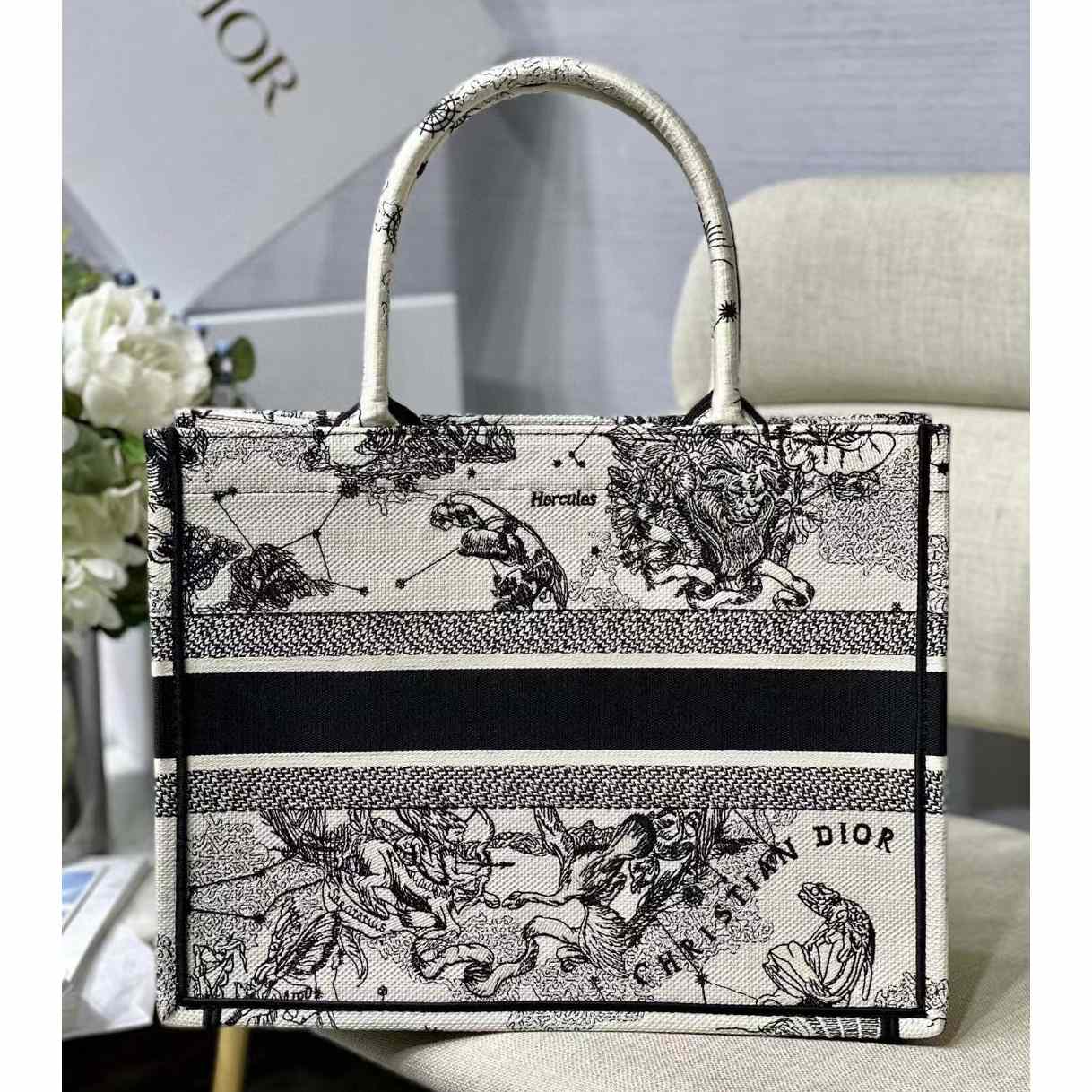 Dior Oblique bestickte Buchtasche (36,5–28–17,5 cm) – bestickbare Charaktere - EUR FASHION