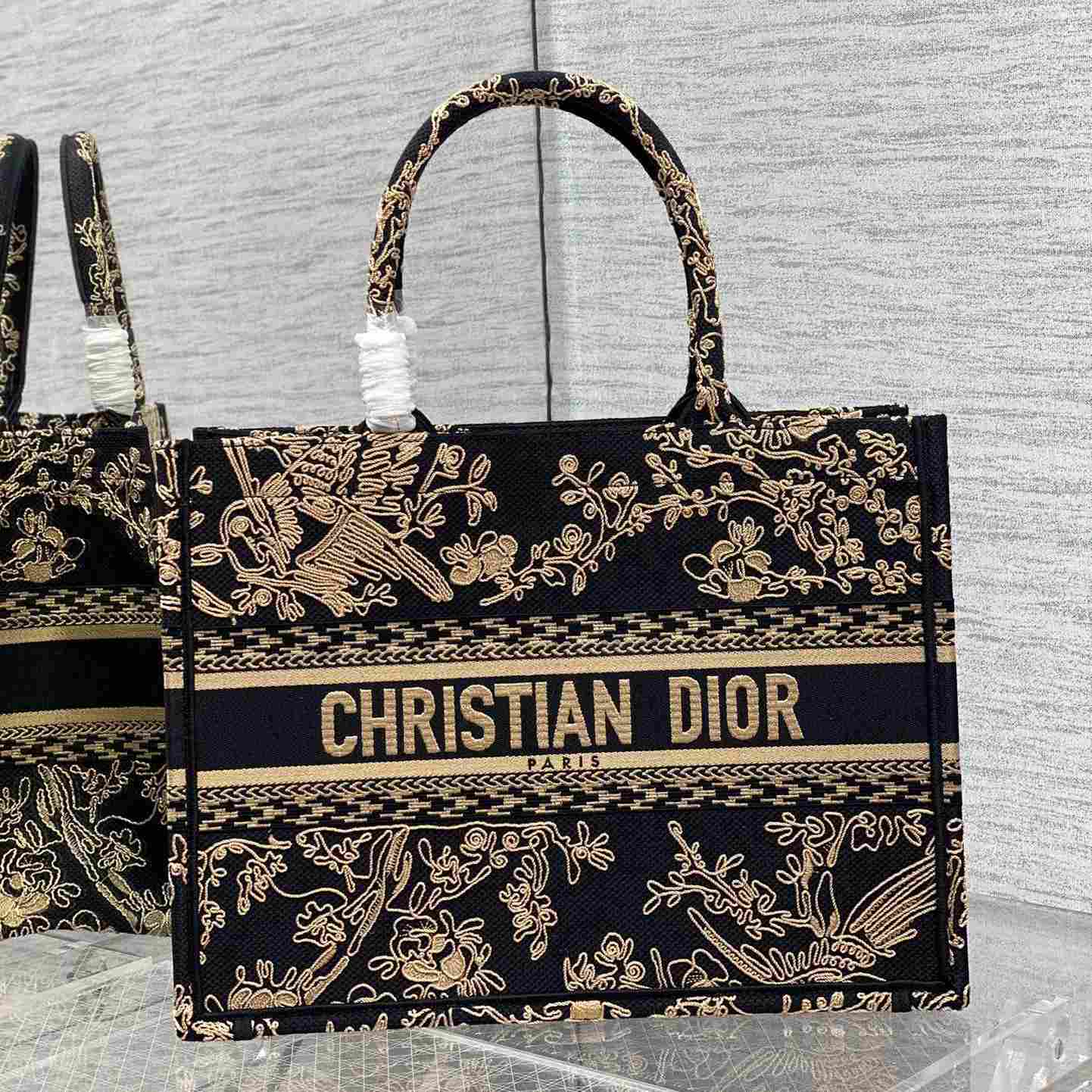 Mittlere Dior-Buchtasche von Dior (36–18–28 cm) - EUR FASHION