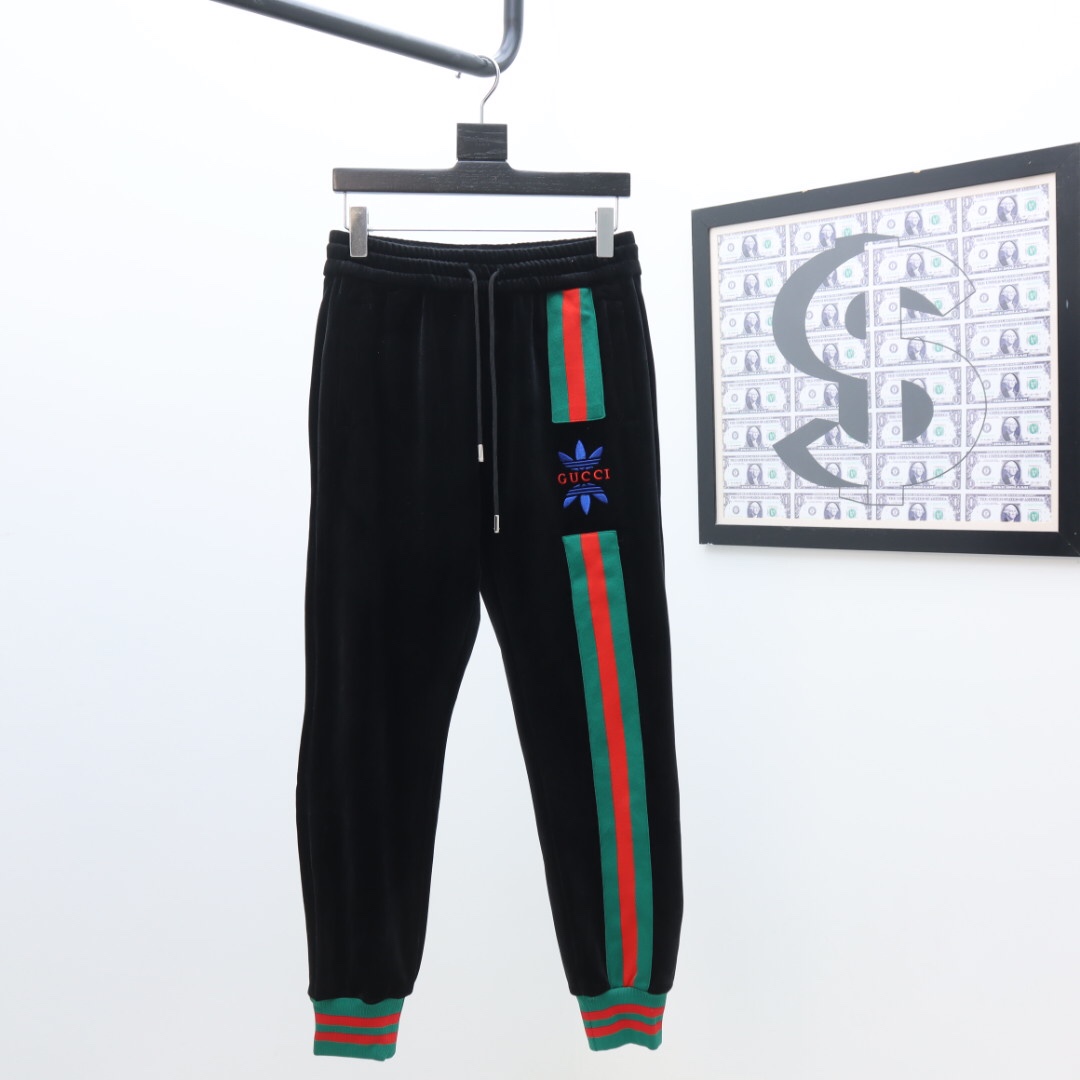 Gucci-Reißverschlussjacke und Jogginghose - EUR FASHION