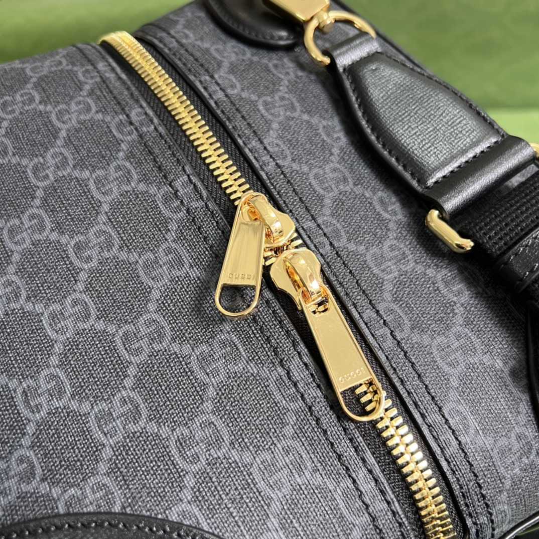 Gucci-Reisetasche mit ineinandergreifendem G (42–26–24 cm) - EUR FASHION