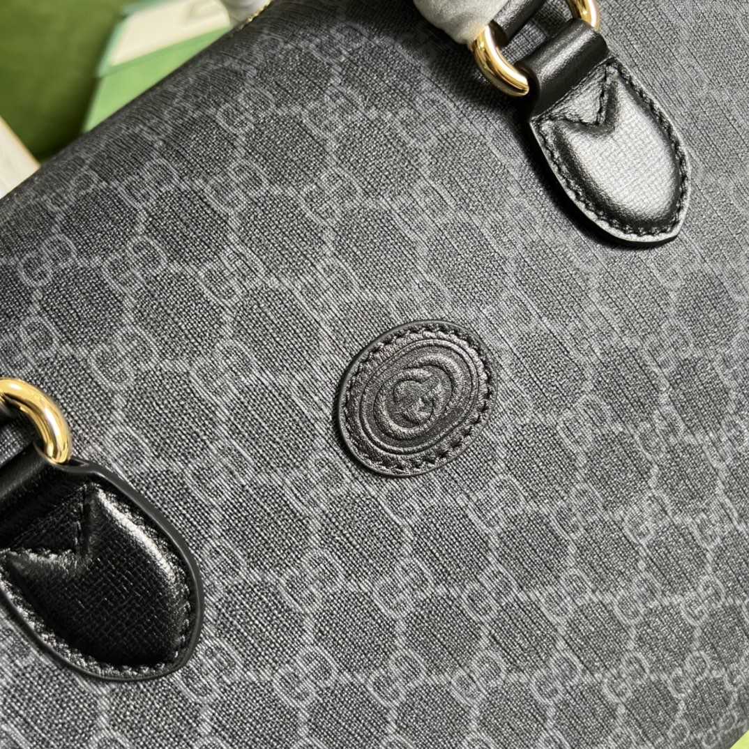 Gucci-Reisetasche mit ineinandergreifendem G (42–26–24 cm) - EUR FASHION