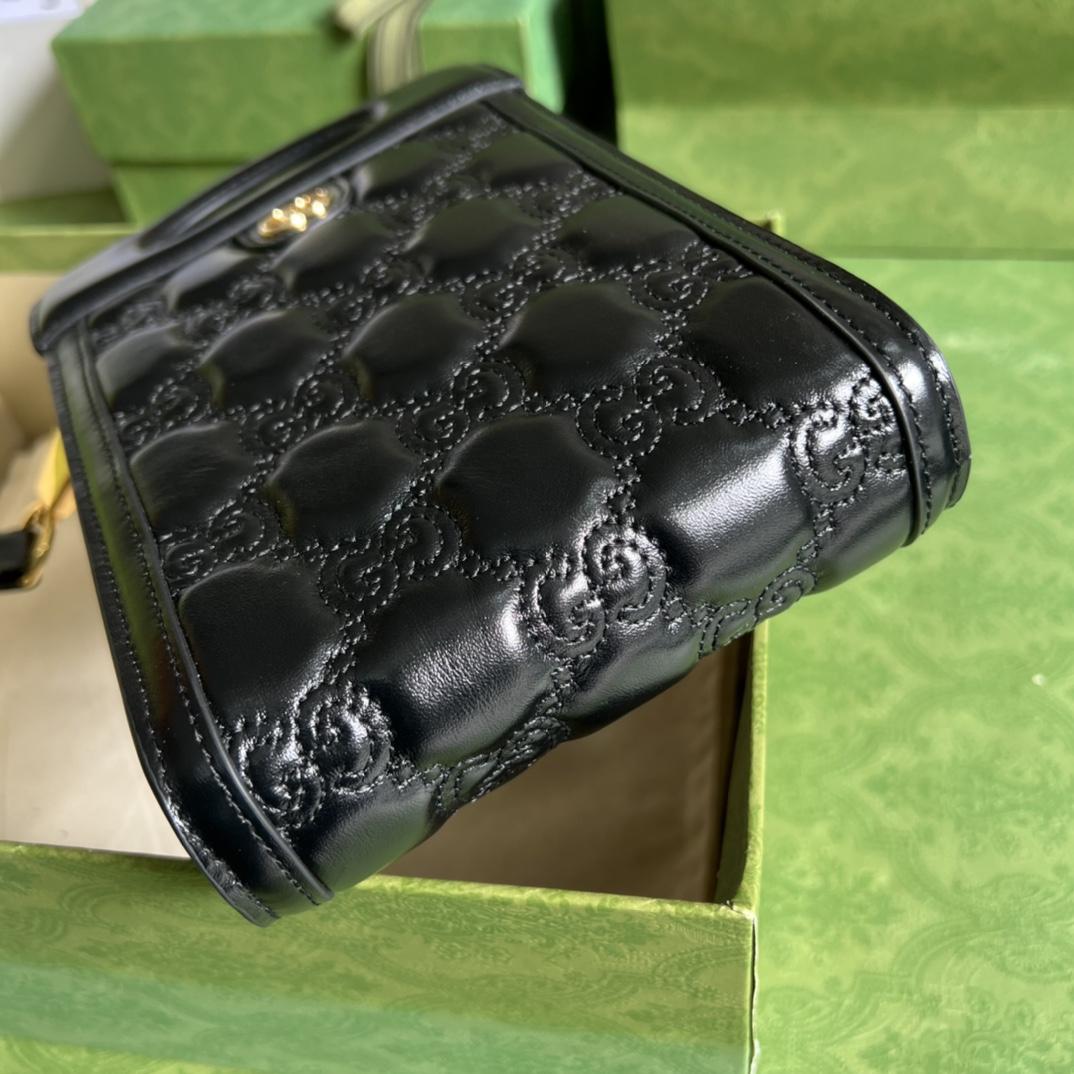 Gucci GG Matelassé Minitasche mit Griff oben (14–23–4,5 cm) - EUR FASHION