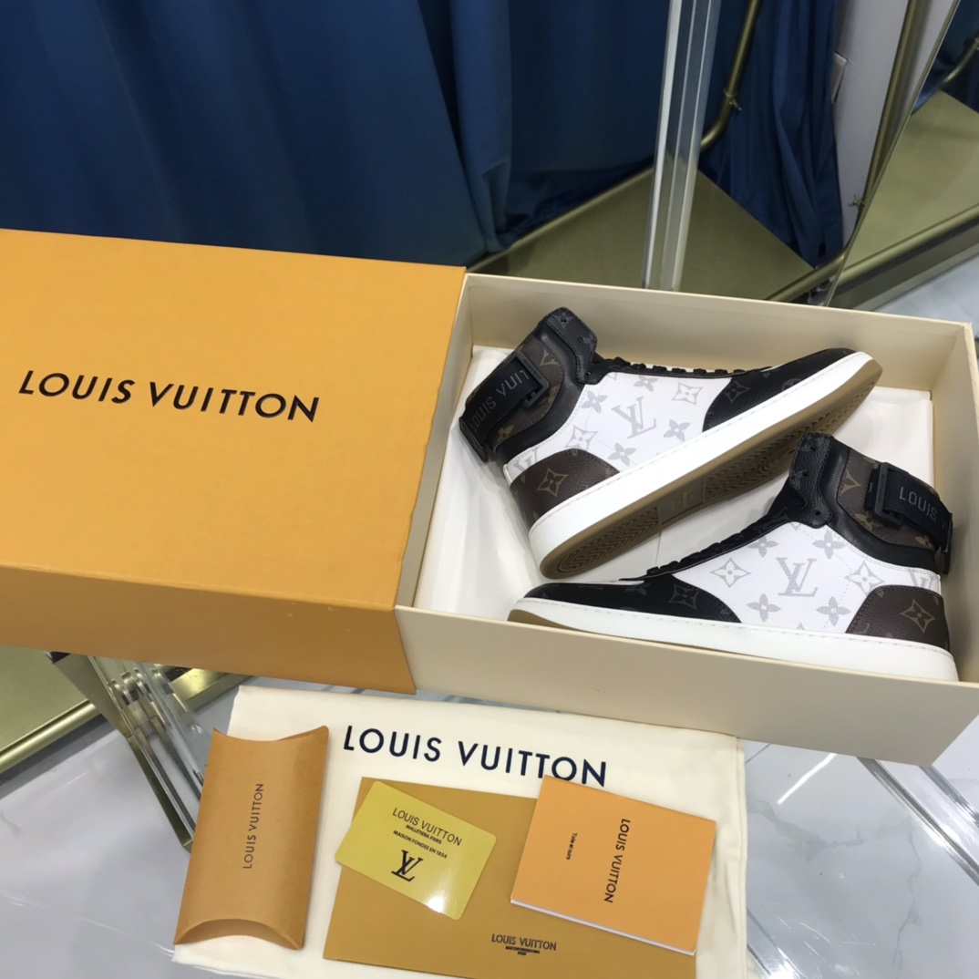 Louis Vuitton Rivoli Sneaker Boot 1A44VT - EUR FASHION