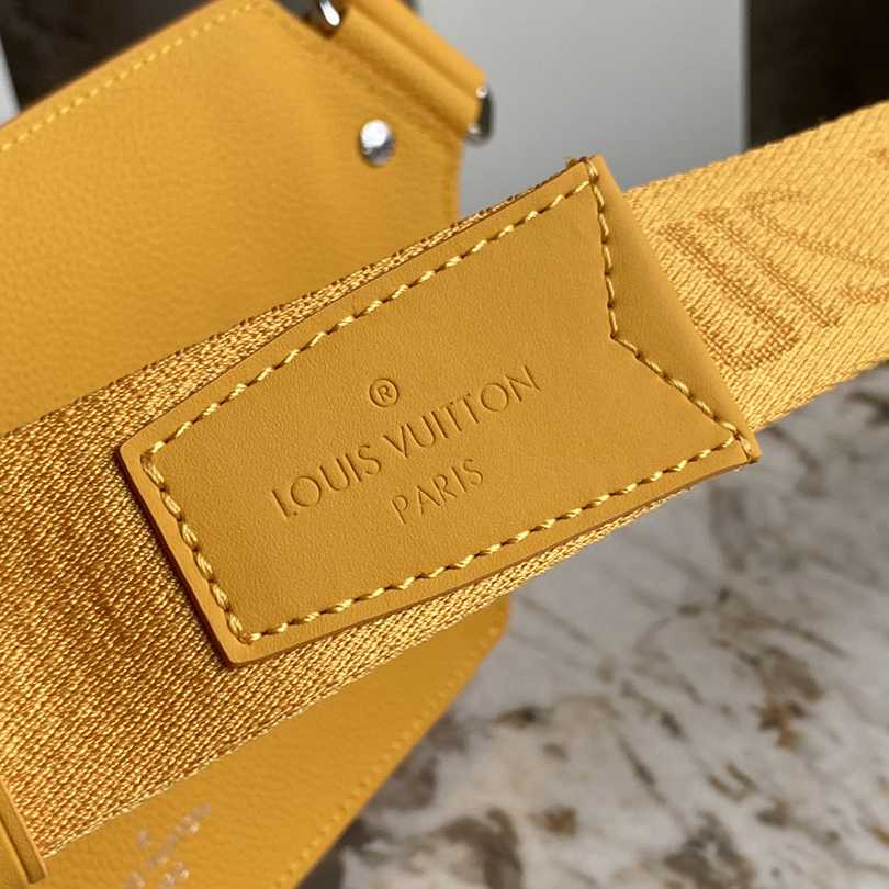 Louis Vuitton Umhängetasche (30–16–3 cm) M21419 - EUR FASHION