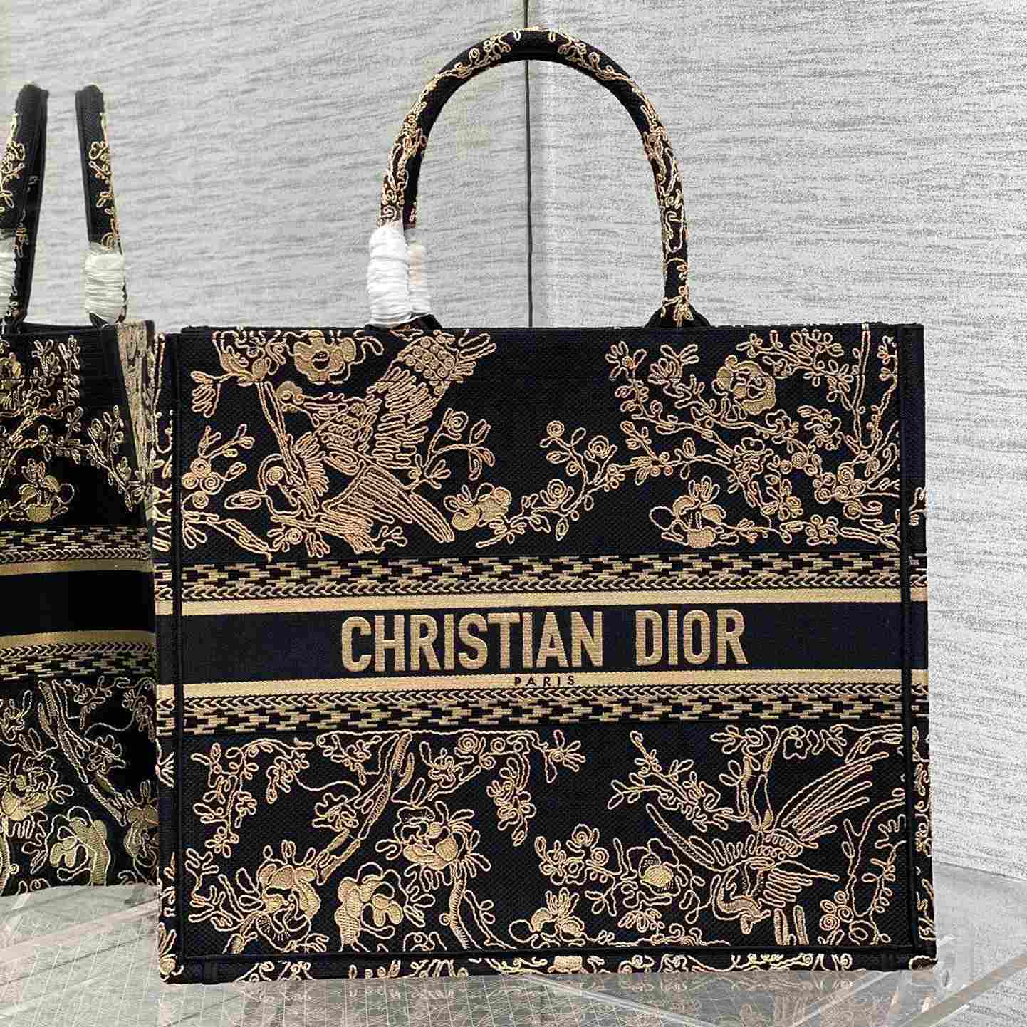 Große Dior-Buchtasche von Dior (42 x 18 x 35 cm) - EUR FASHION