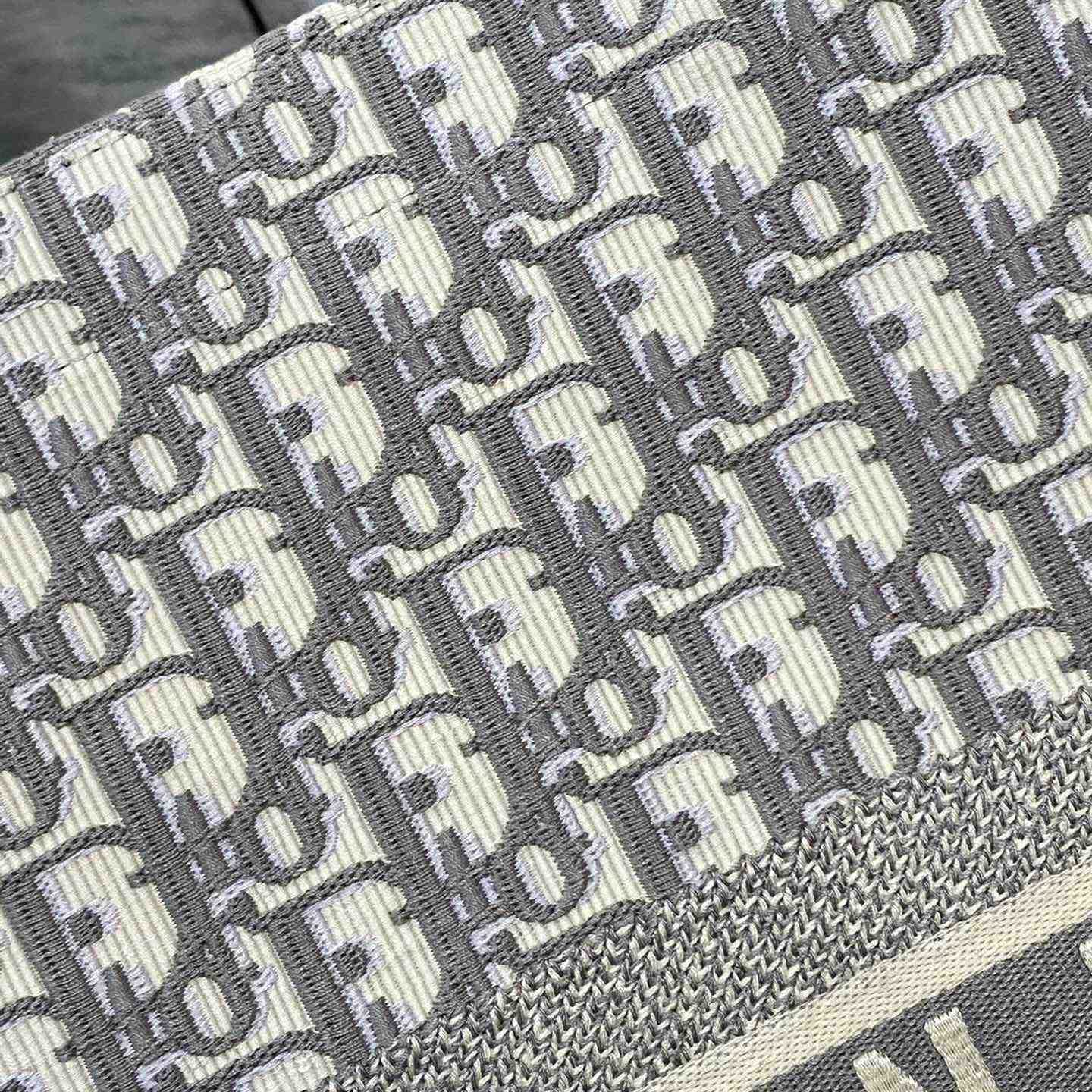 Große Dior-Buchtasche von Dior - EUR FASHION