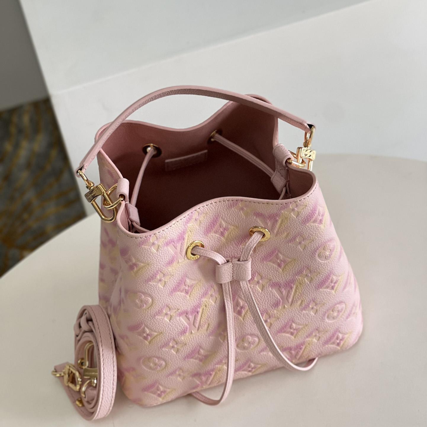 Louis Vuitton Néonoé BB Beuteltasche (20 x 20 x 13 cm) M46174 - EUR FASHION