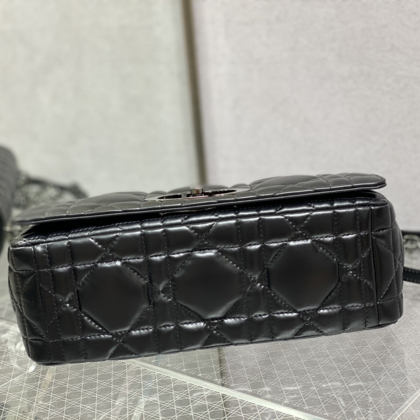 Dior Große Dior Caro Tasche - EUR FASHION