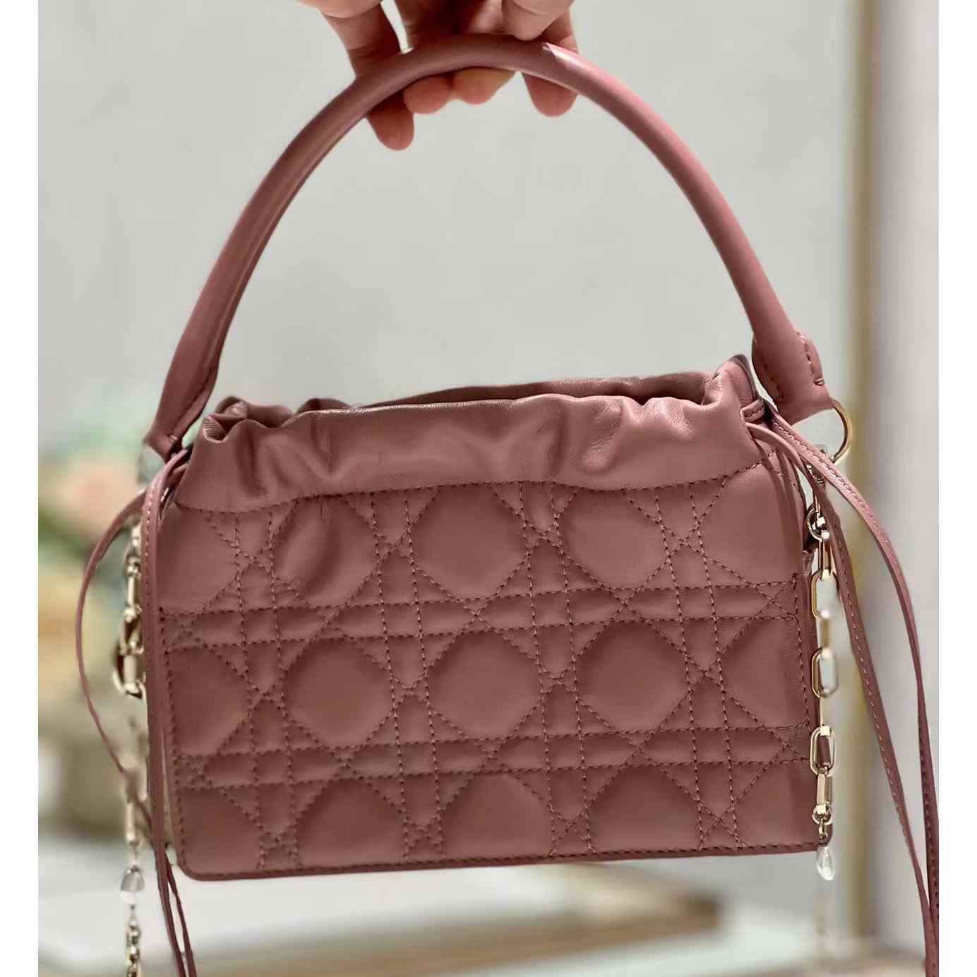 Dior Lady Dior Minitasche mit Kordelzug und Tragegriff oben - EUR FASHION