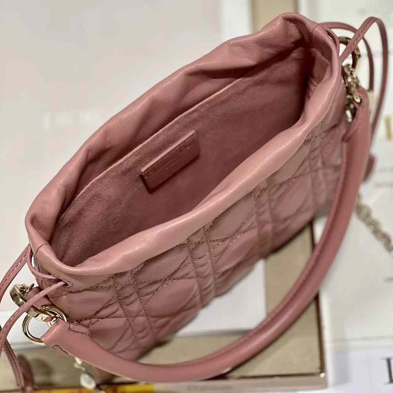 Dior Lady Dior Minitasche mit Kordelzug und Tragegriff oben - EUR FASHION