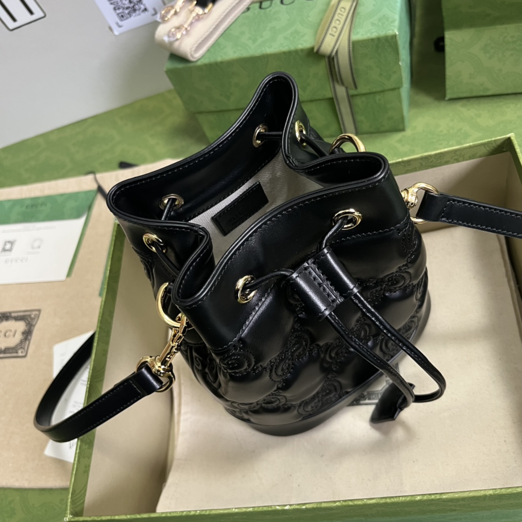 Gucci GG Matelassé Beuteltasche (17*20*10cm) - EUR FASHION