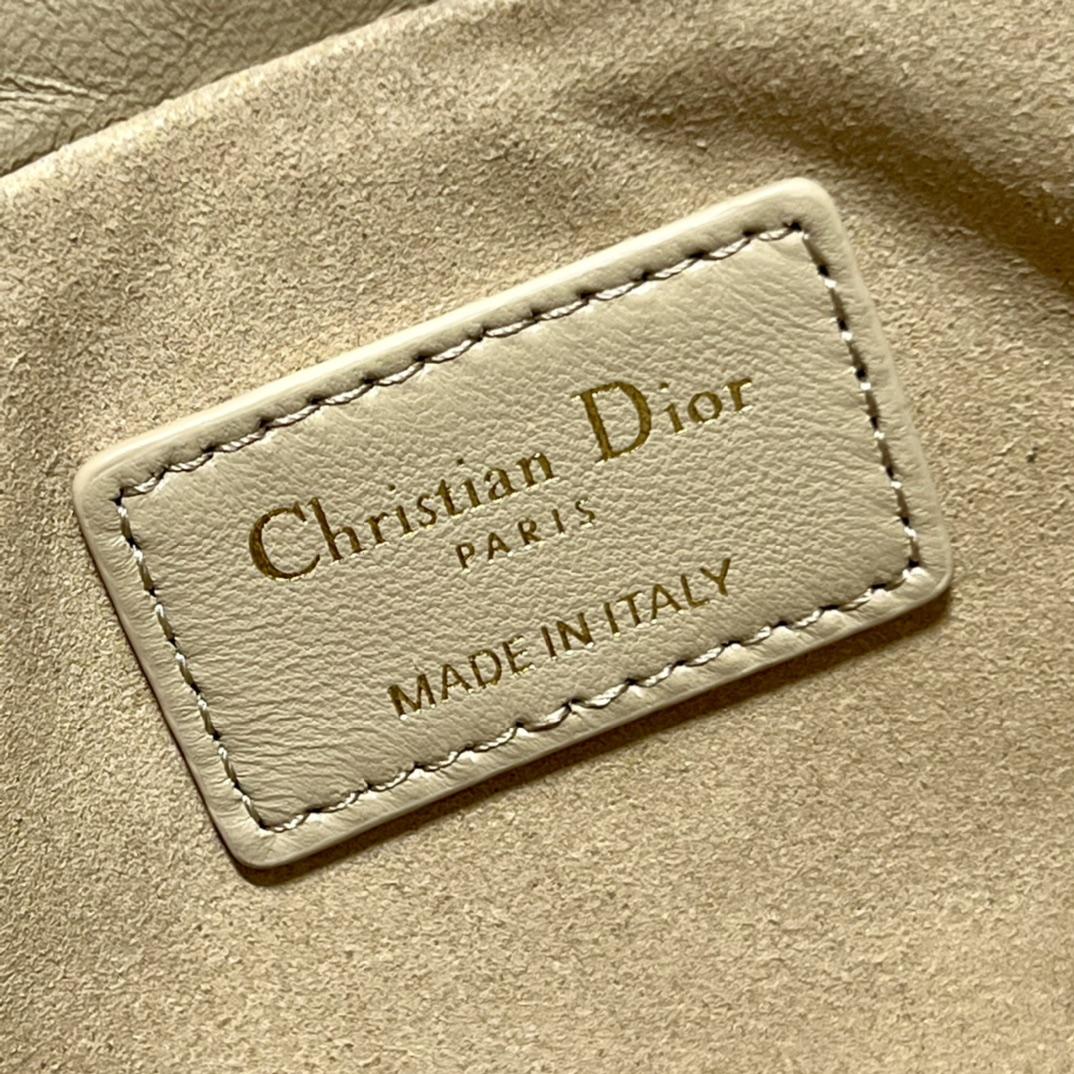 Dior Lady Dior Minitasche mit Kordelzug und Tragegriff oben - EUR FASHION