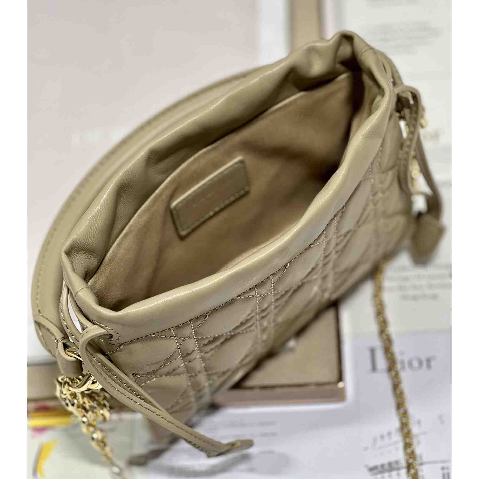 Dior Lady Dior Minitasche mit Kordelzug und Tragegriff oben - EUR FASHION