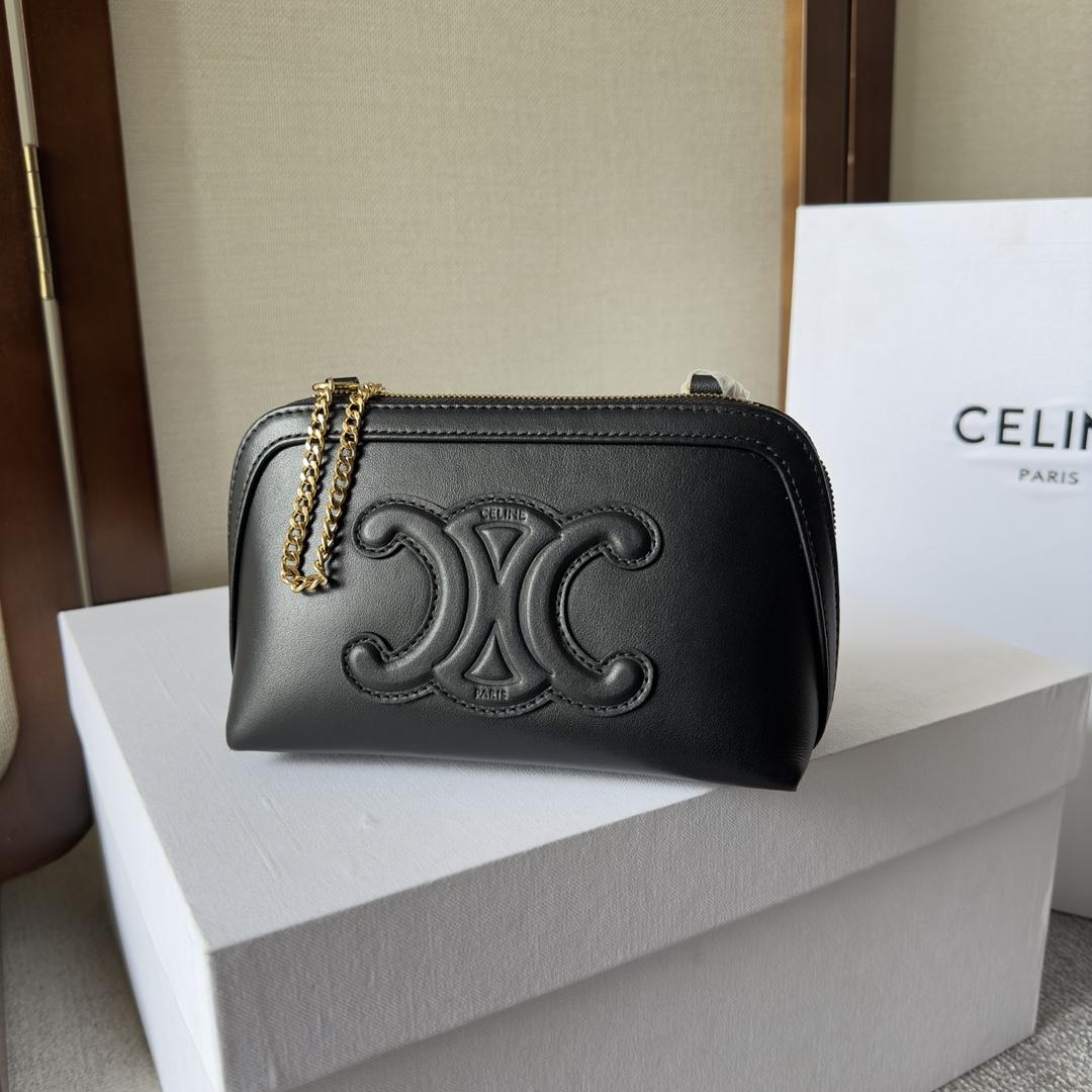 Celine Clutch On Chain Cuir Triomphe Aus Glattem Kalbsleder Schwarz - EUR FASHION