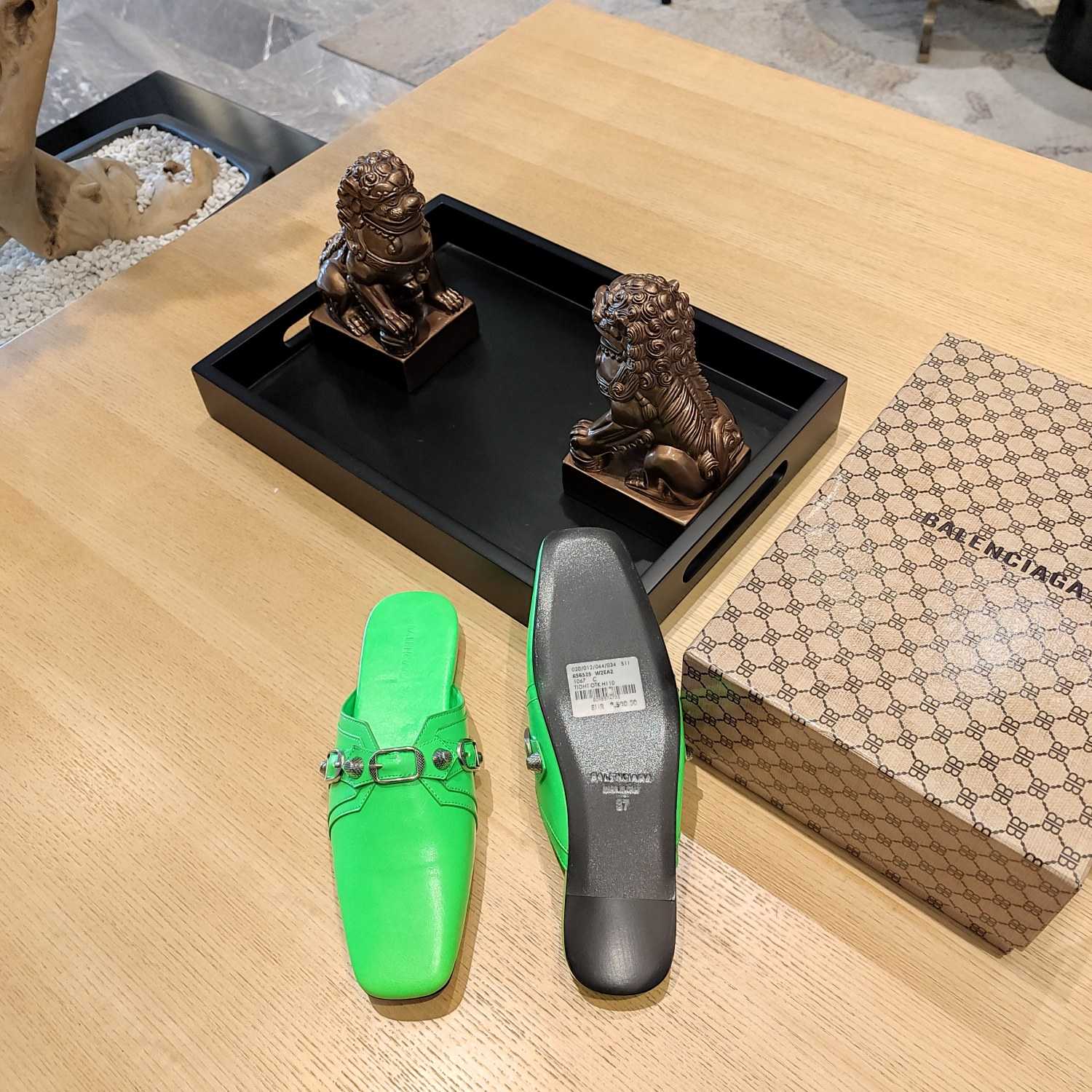 Balenciaga Damen Cosy Cagole Mule - EUR FASHION