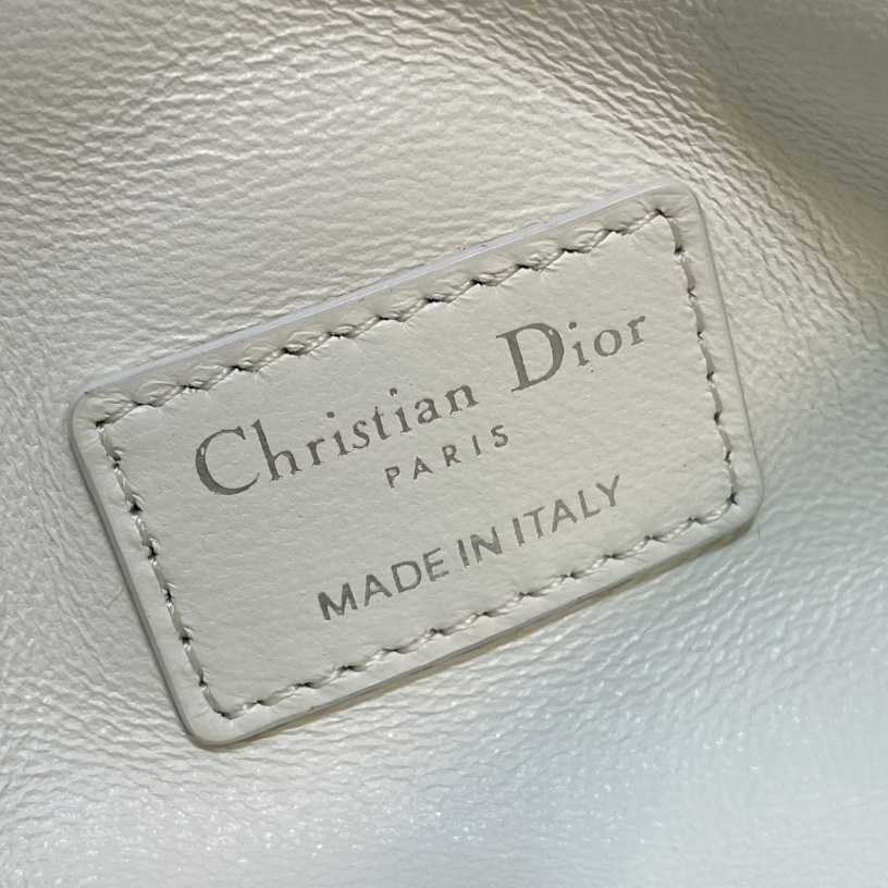 Kleine Diortravel Nomad-Tasche von Dior - EUR FASHION