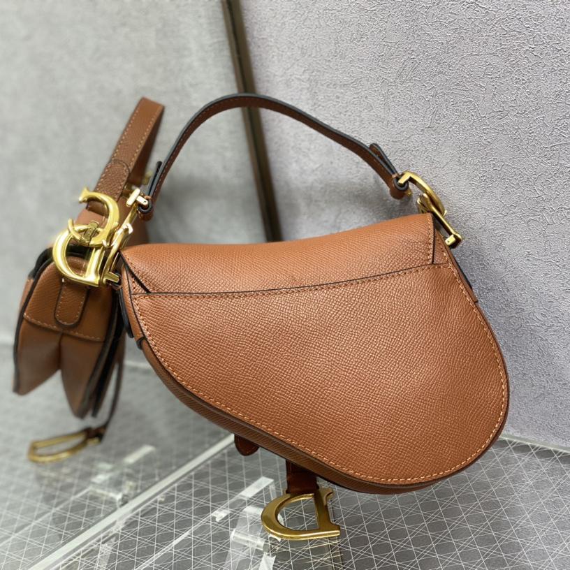 Dior Satteltasche (19,5 cm) - EUR FASHION