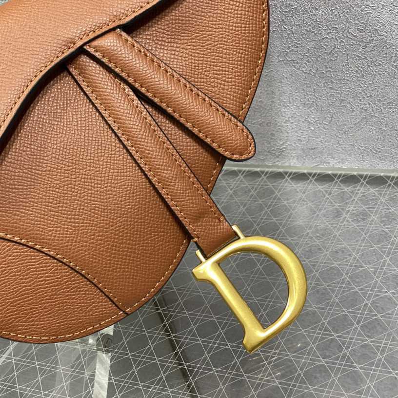 Dior Satteltasche (19,5 cm) - EUR FASHION