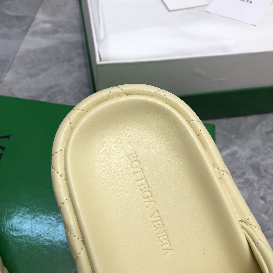 Bottega Veneta gepolstert - EUR FASHION