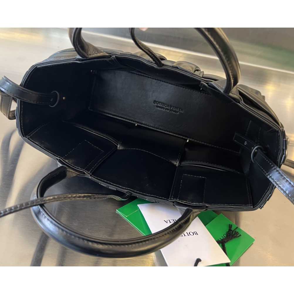 Bottega Veneta Mini Arco Tragetasche - EUR FASHION