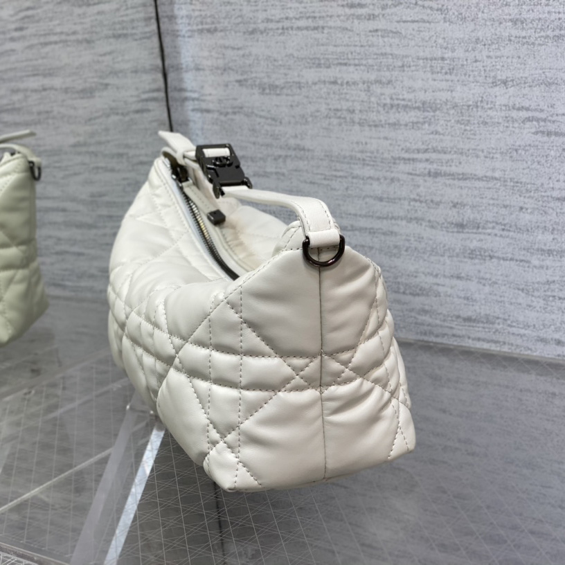Dior Mittelgroße Diortravel Nomad-Tasche - EUR FASHION