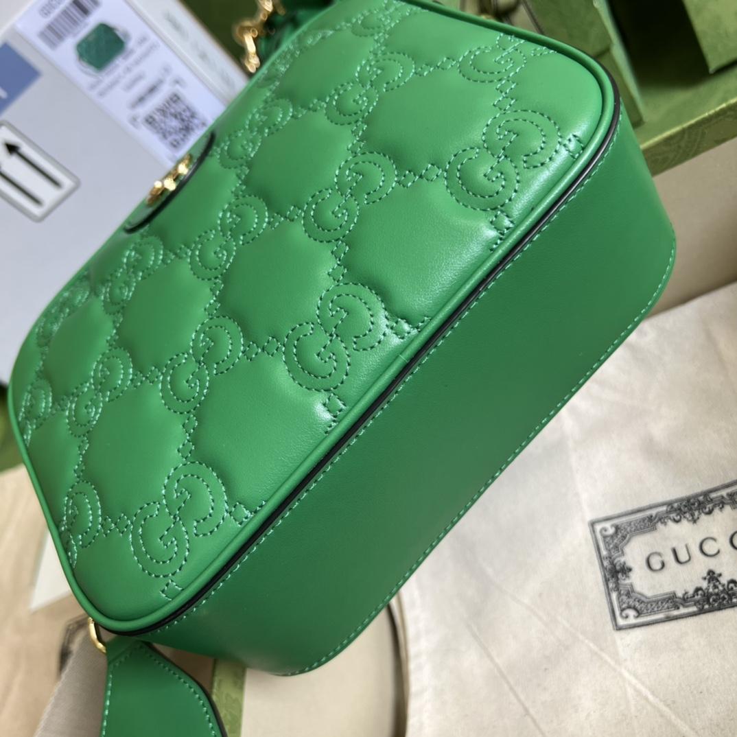 Kleine Gucci GG Matelassé-Tasche (21,5–17–7,5 cm) - EUR FASHION