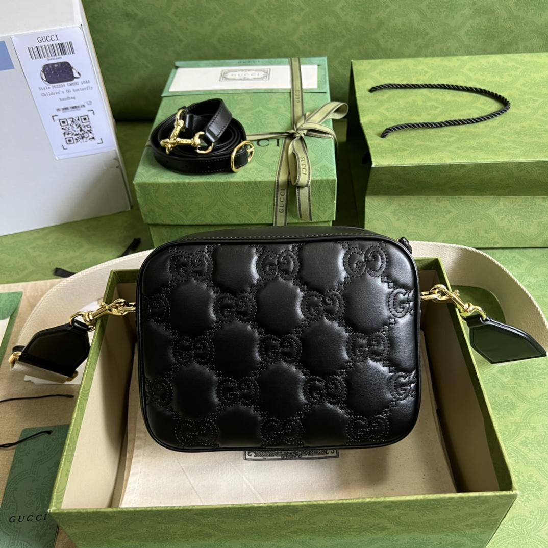 Kleine Gucci GG Matelassé-Tasche (21,5–17–7,5 cm) - EUR FASHION