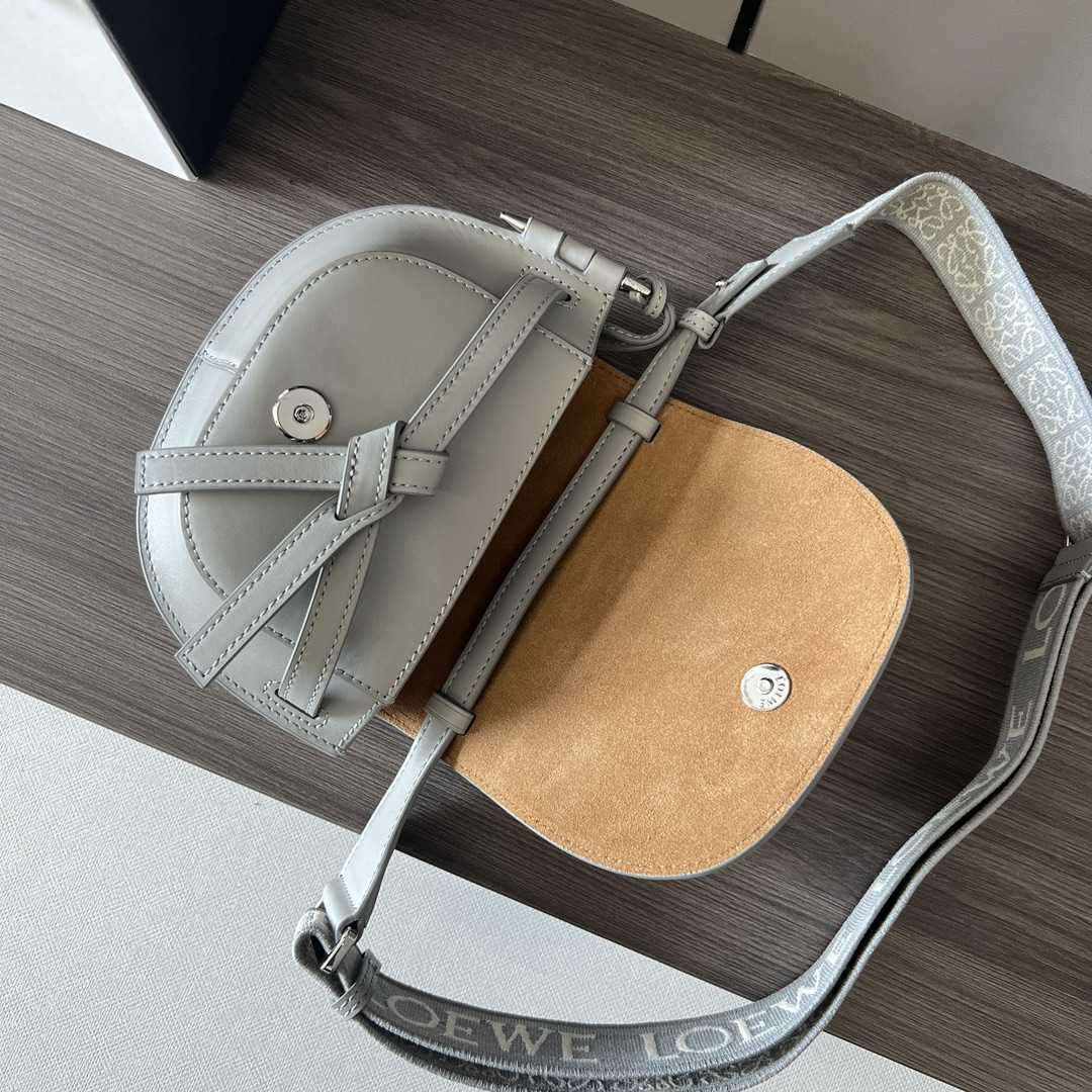 Loewe Mini Gate Dual Bag aus weichem Kalbsleder und Jacquard - EUR FASHION