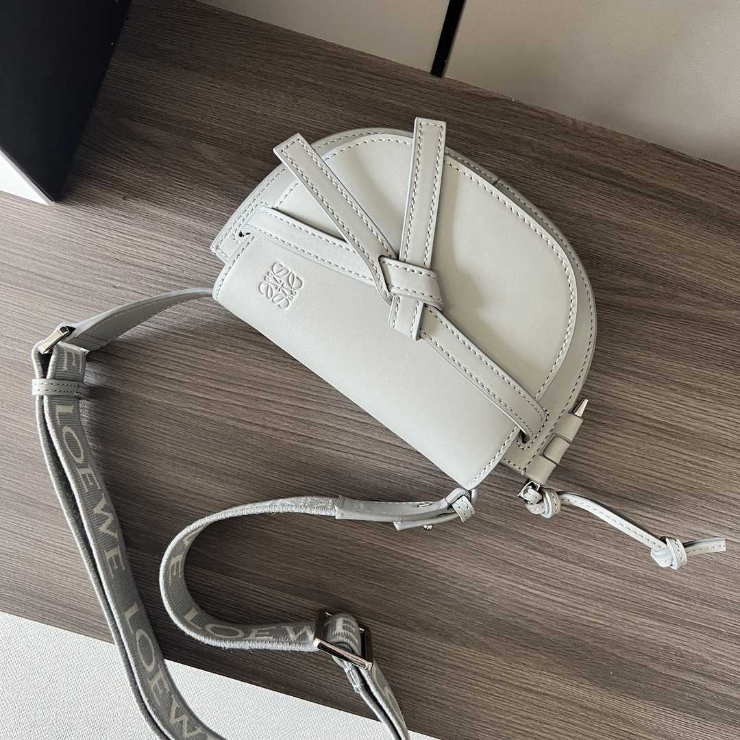 Loewe Mini Gate Dual Bag aus weichem Kalbsleder und Jacquard - EUR FASHION