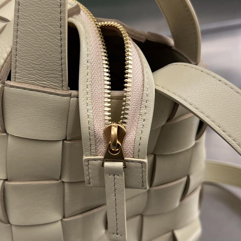 Bottega Veneta Bowling-Kassette - EUR FASHION