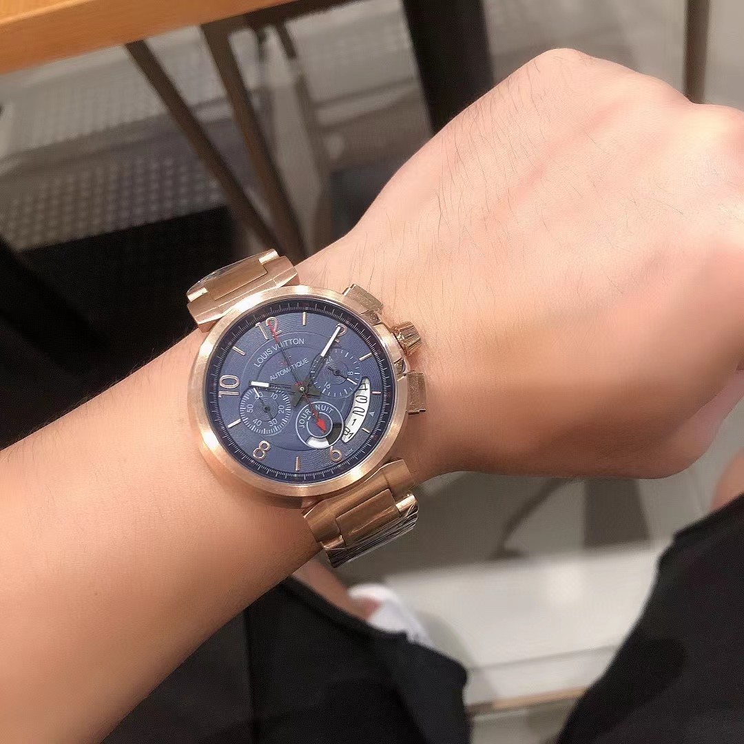 Louis Vuitton-Uhr - EUR FASHION
