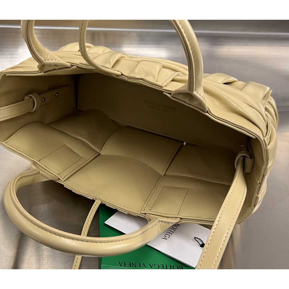 Bottega Veneta Mini Arco Tragetasche - EUR FASHION