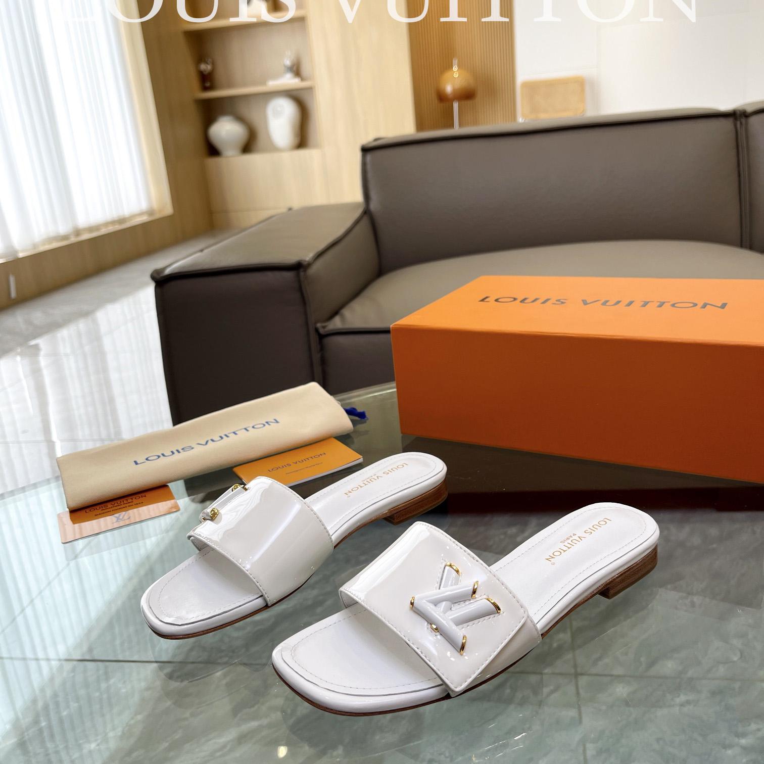 Louis Vuitton Shake Flat Mule - EUR FASHION