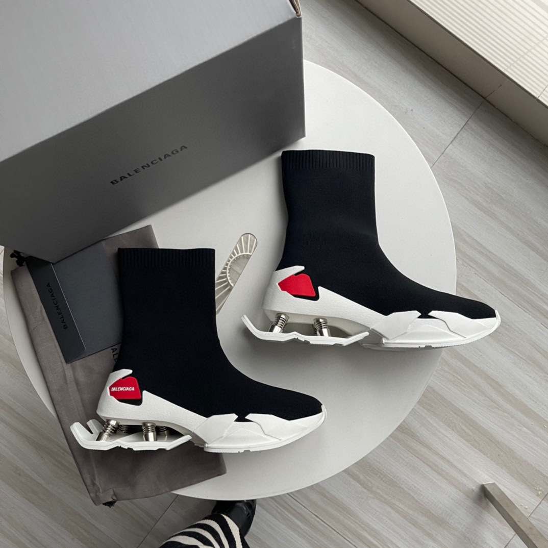 Balenciaga Speed-Sneaker in Schwarz - EUR FASHION