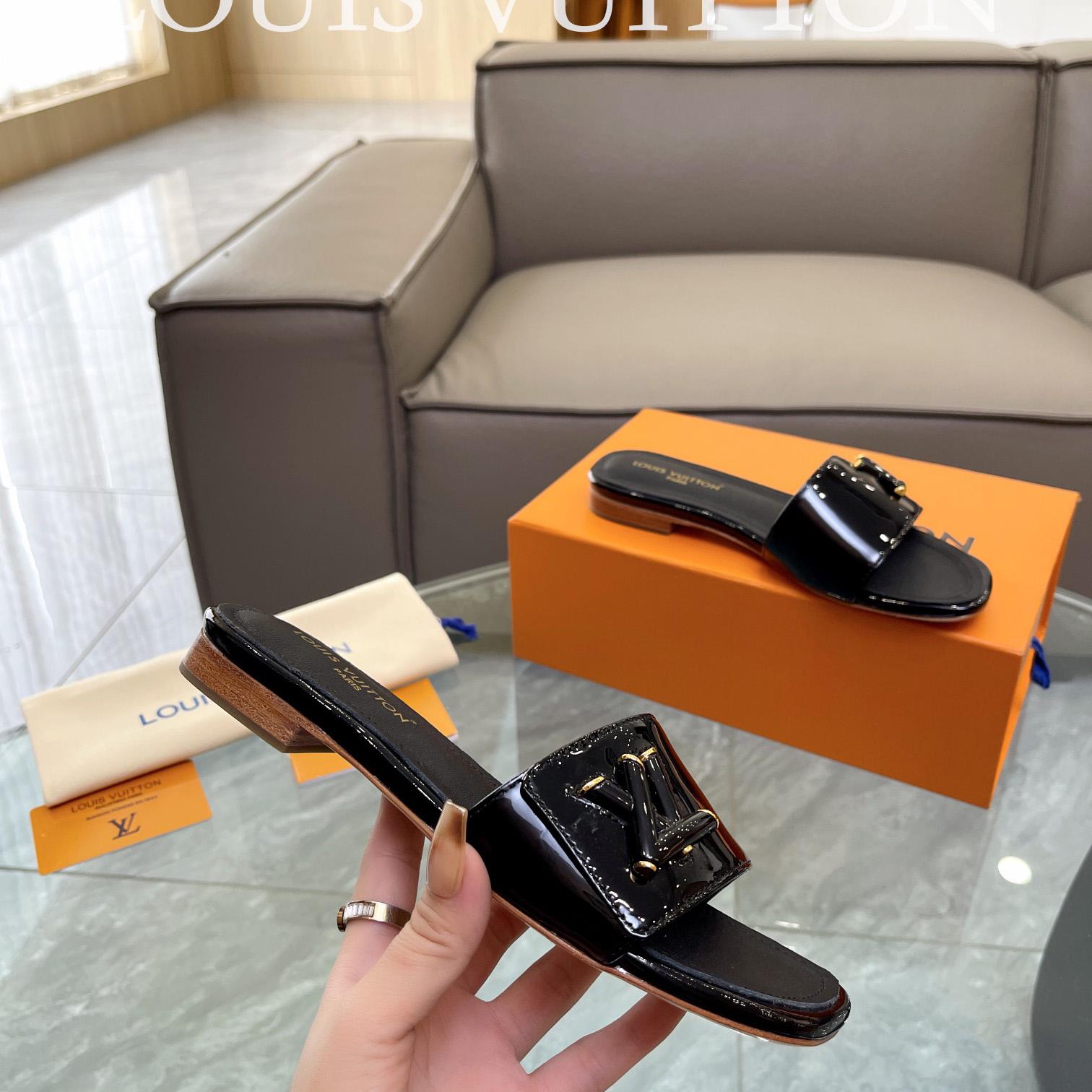 Louis Vuitton Shake Flat Mule - EUR FASHION
