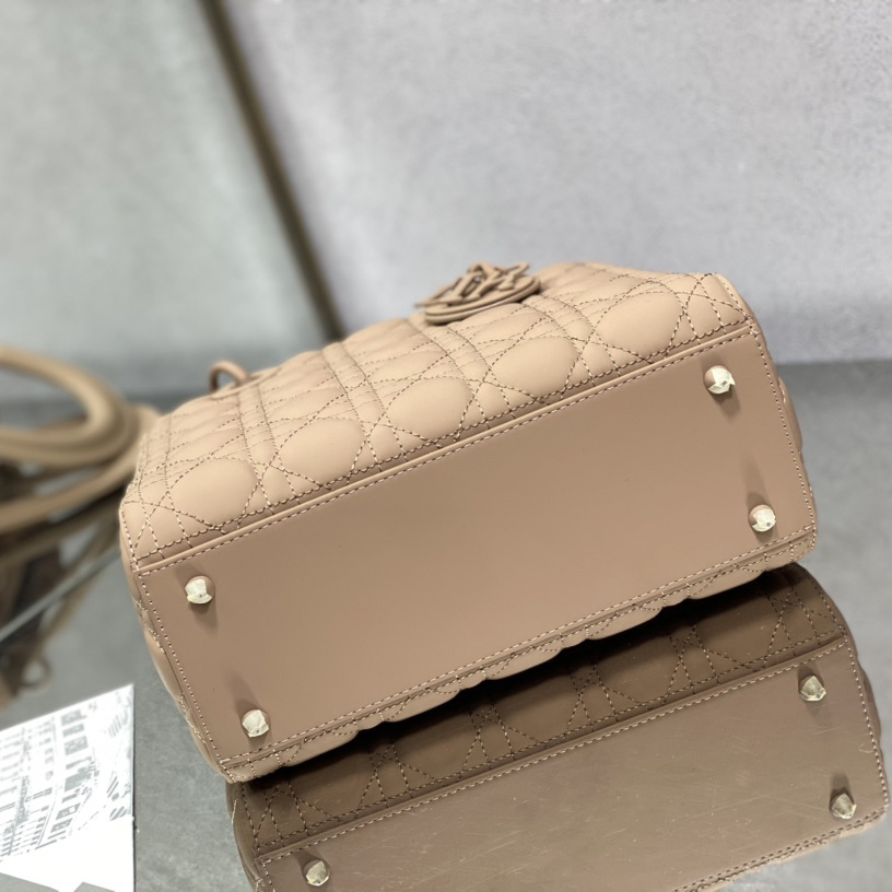 Dior Mittlere Lady Dior Tasche - EUR FASHION