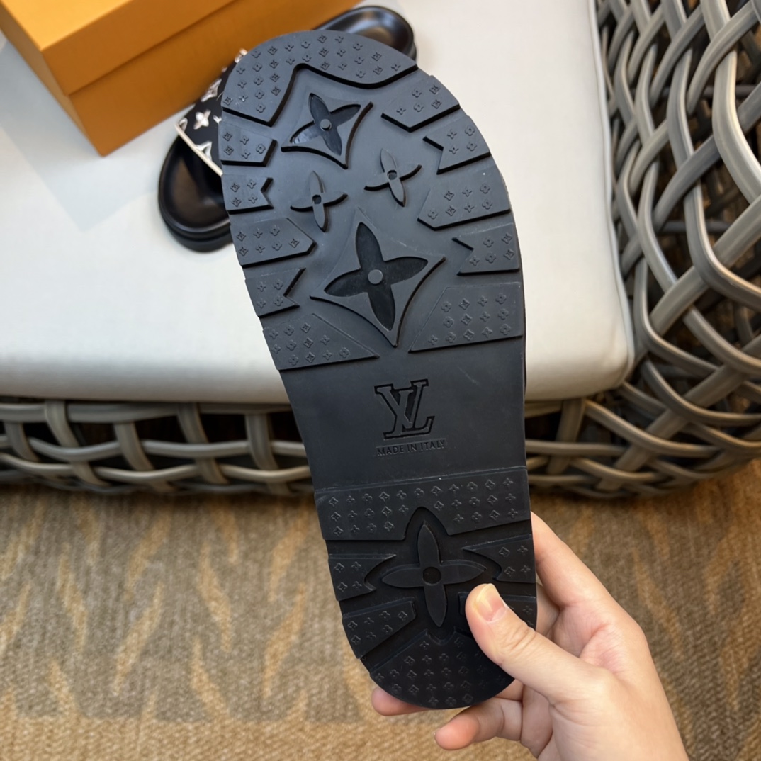 Louis Vuitton-Monogramm-Sandalen - EUR FASHION