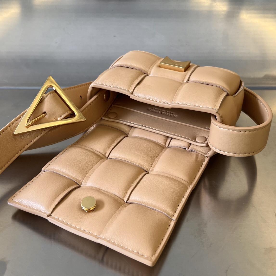 Bottega Veneta Candy gepolsterte Kassette - EUR FASHION