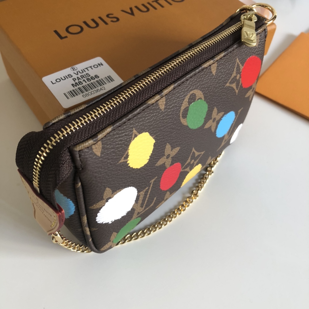 Louis Vuitton LV x YK Mini-Pochette-Accessoires (14 x 9 x 2 cm) M81866 - EUR FASHION