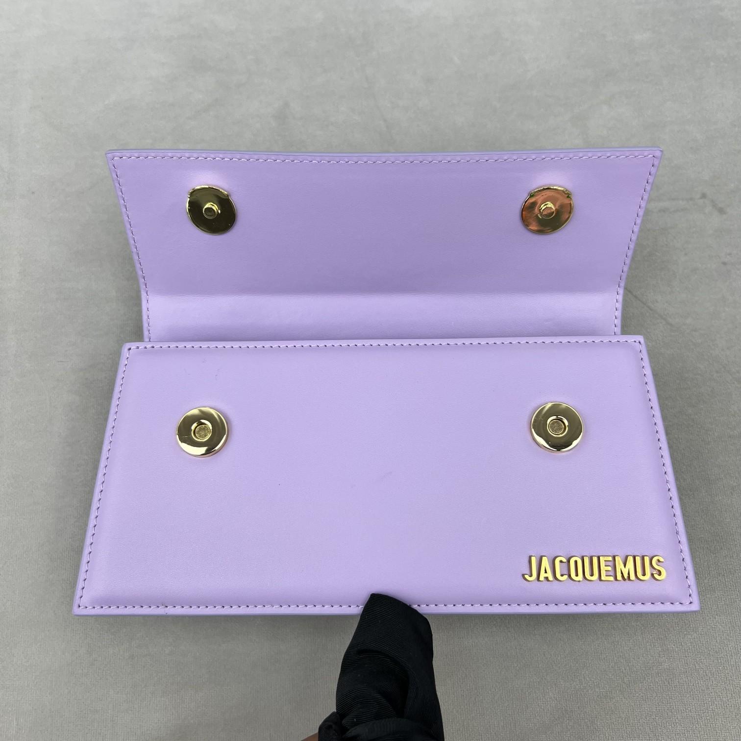Jacquemus Le Chiquito Lange Signature Handtasche (21-10-6cm) - EUR FASHION