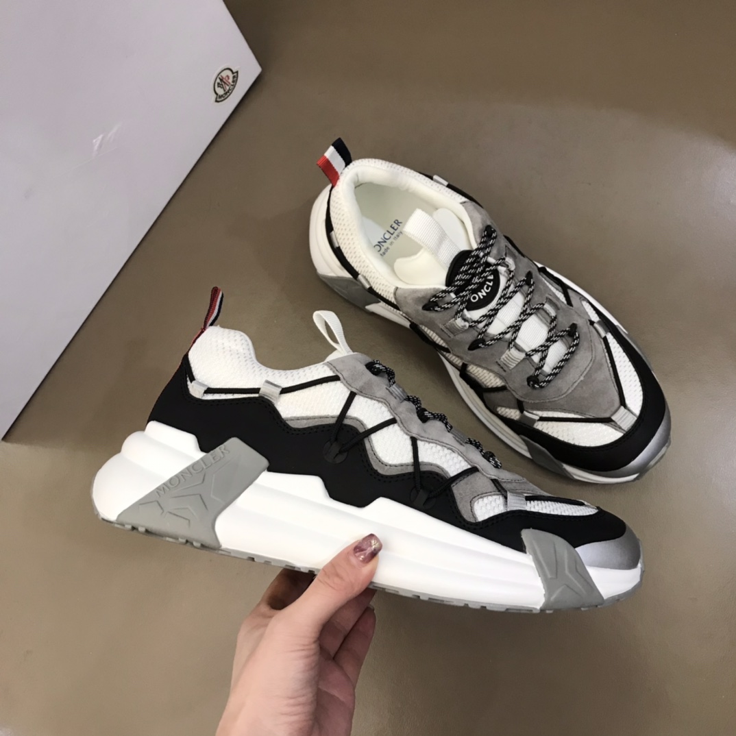 Moncler Schnür-Sneaker mit Grosgrain-Schleife - EUR FASHION