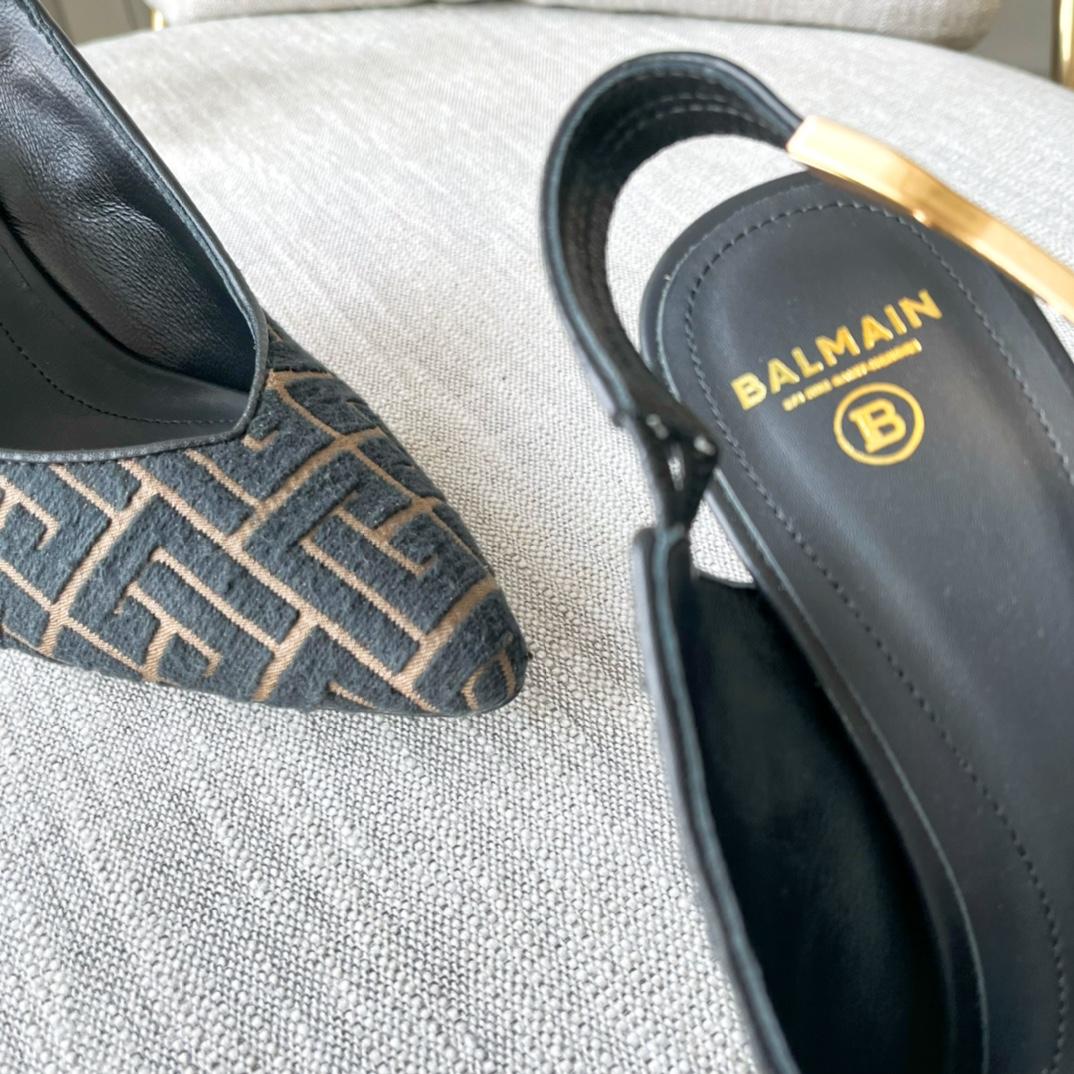 Slingback-Pumps mit Monogrammmuster von Balmain - EUR FASHION