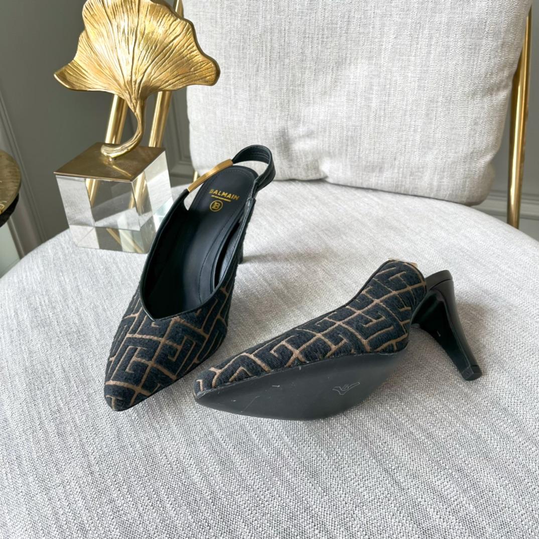 Slingback-Pumps mit Monogrammmuster von Balmain - EUR FASHION