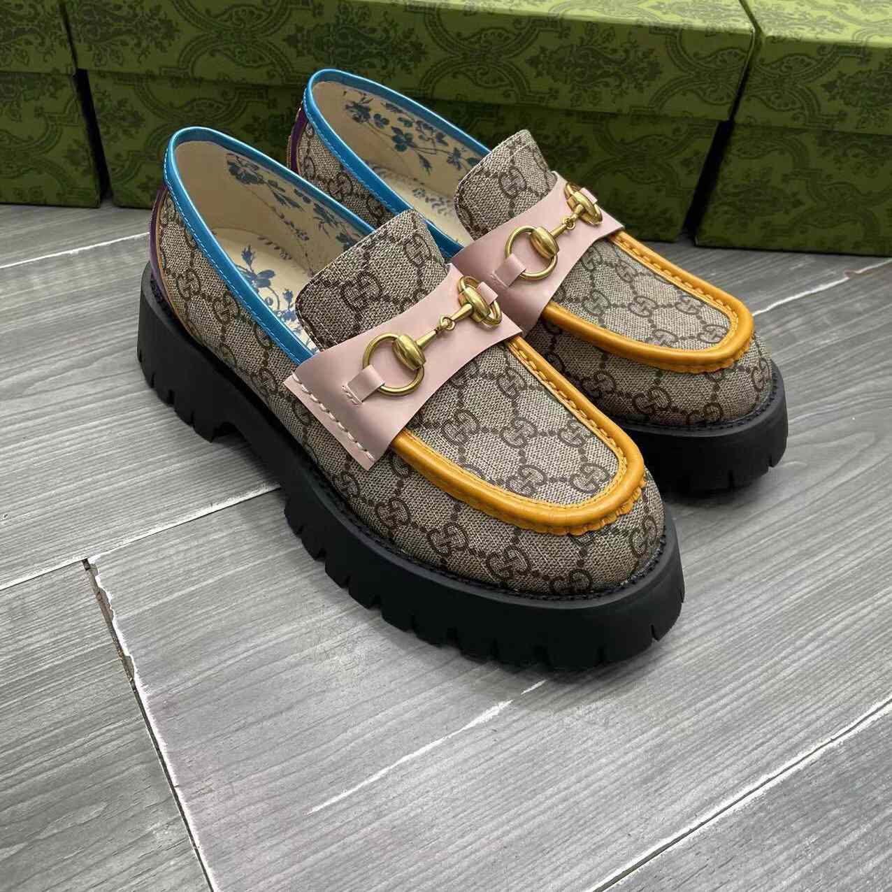 Gucci Damen-Loafer mit GG Lug-Sohle - EUR FASHION