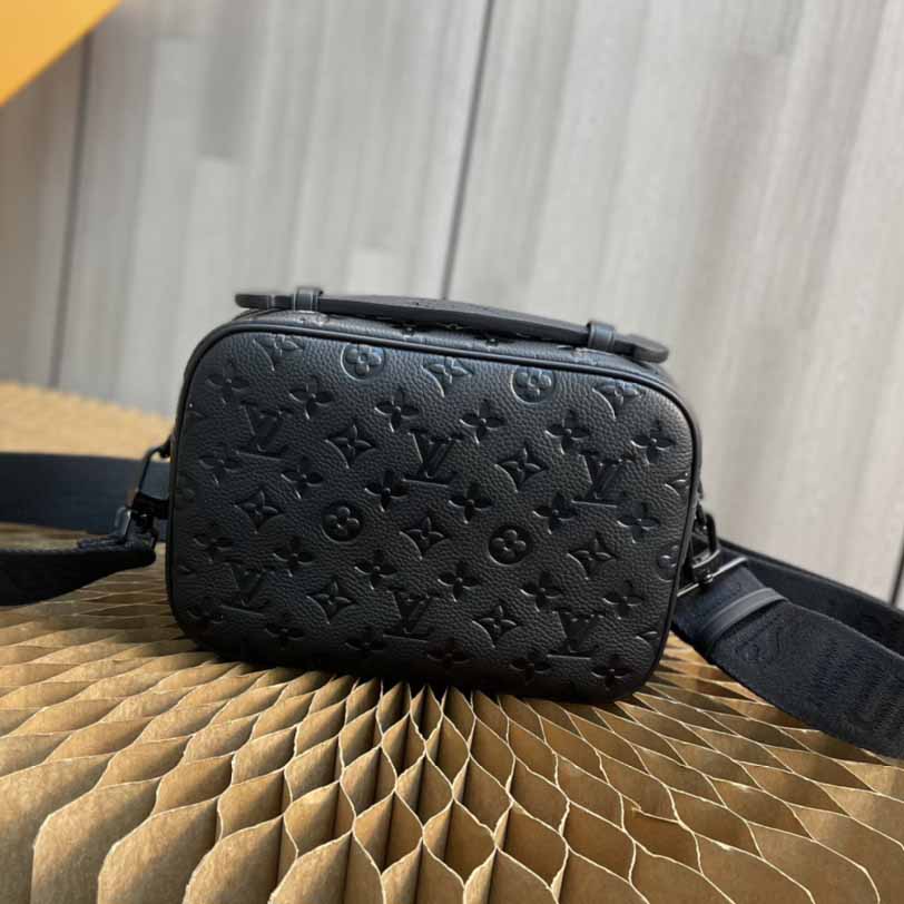 Louis VuittonS Lock Messenger (22 x 18 x 8 cm) M58489 - EUR FASHION