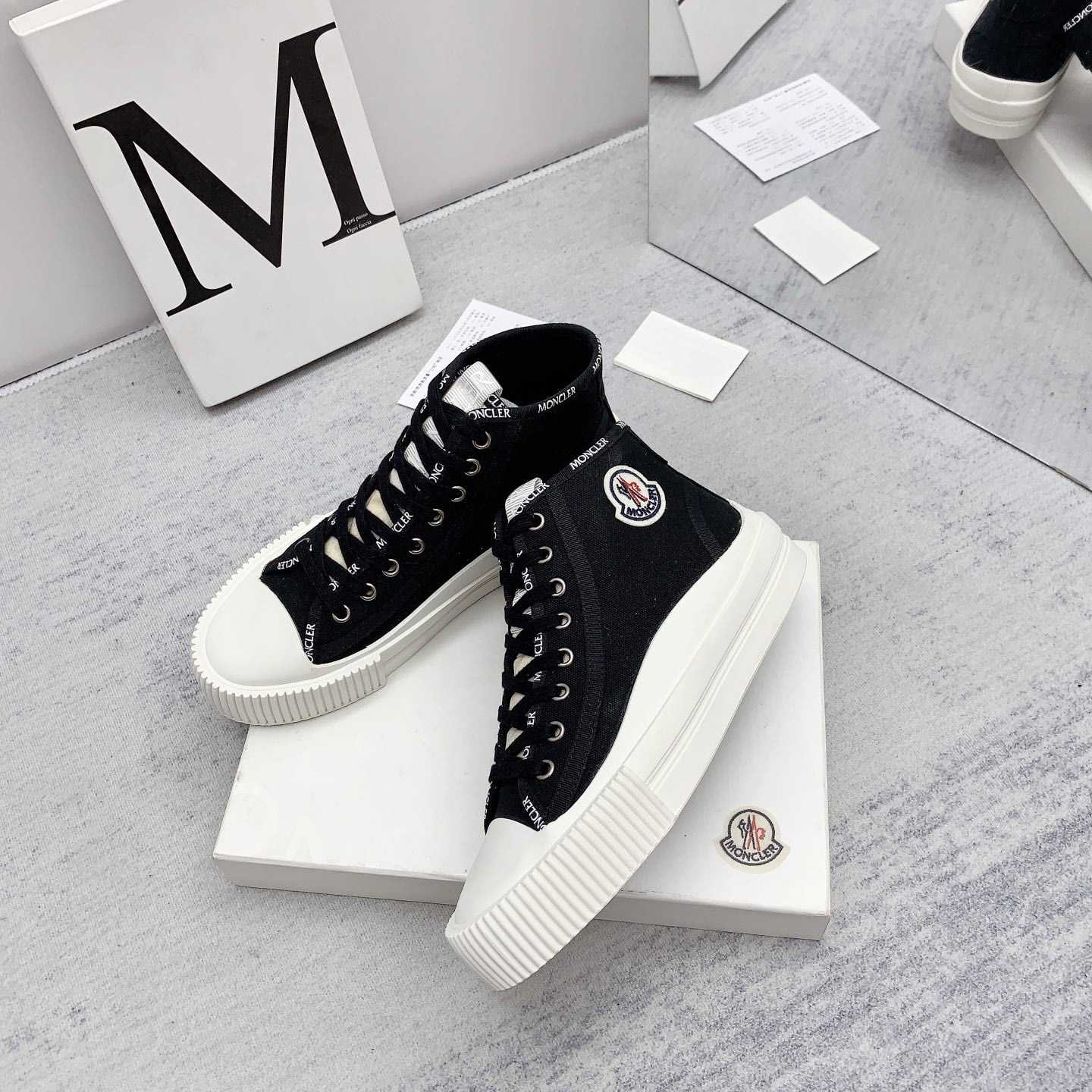 Schwarze Lissex-Turnschuhe von Moncler - EUR FASHION