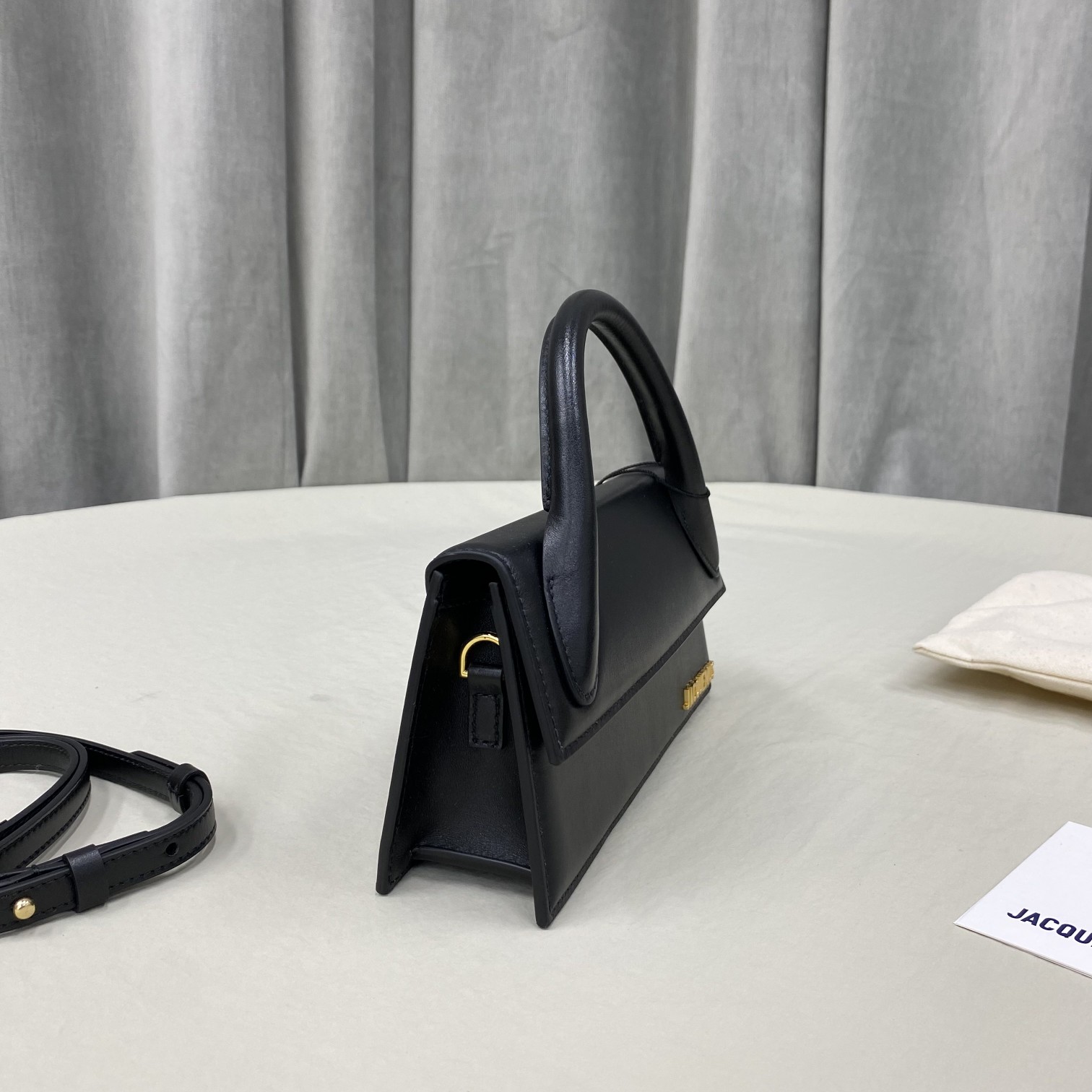 Jacquemus Le Chiquito Lange Lederhandtasche - EUR FASHION
