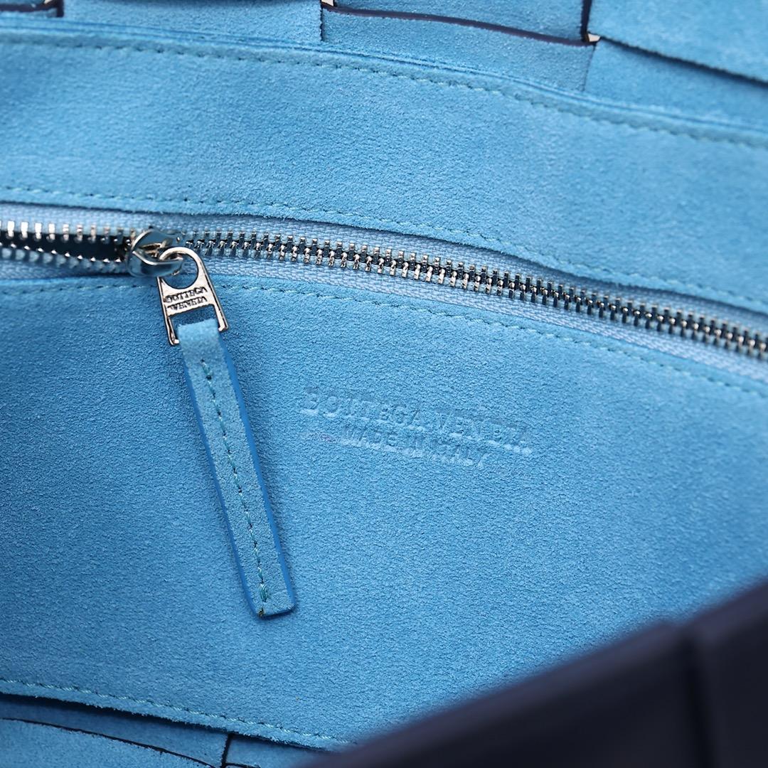 Bottega Veneta Kassette - EUR FASHION